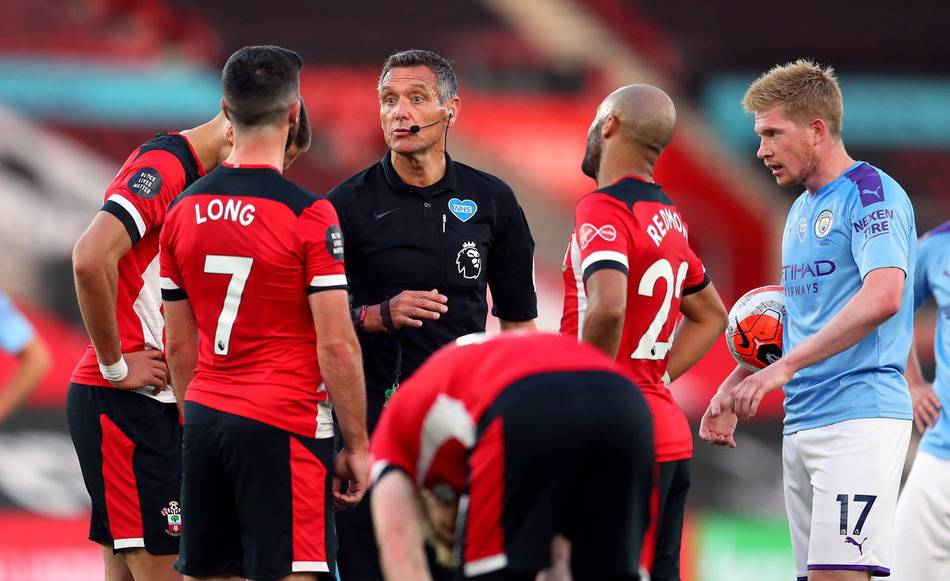 手感差距！奇才命中率首节72%，领先尼克斯8分